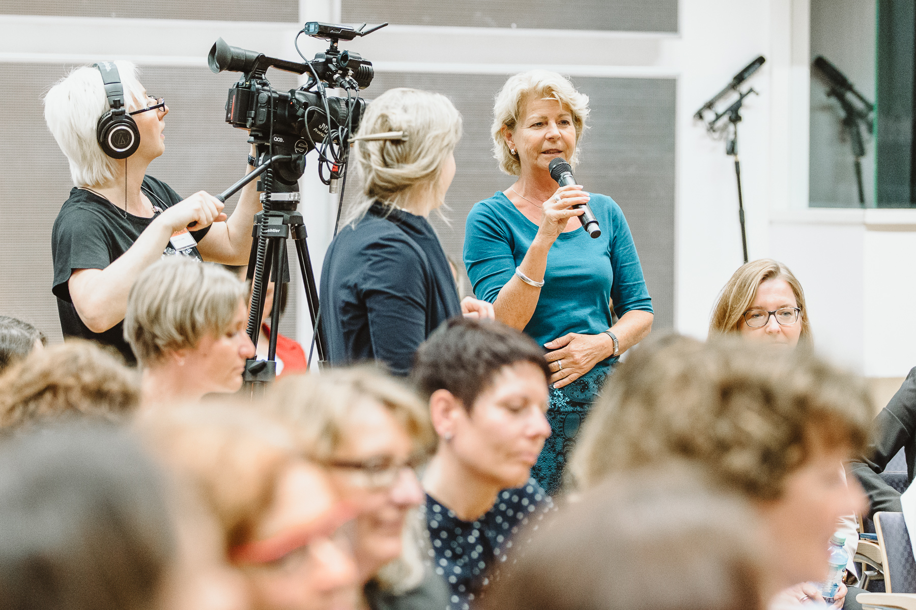 Reportagefotografin - Zuschauerfrage an Sissi Perlinger